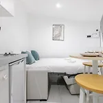 Petit Studio Pratique Proche Sacre-Coeur